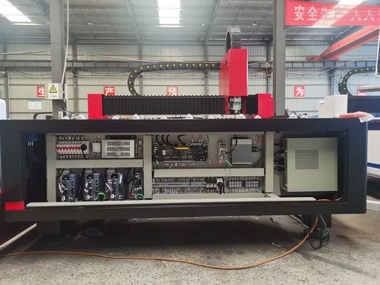 1000W-6000W ধাতু 3015 ফাইবার লেজার কাটার লোহা স্টিল অ্যালুমিনিয়াম তামা প্লেট শীট কাটা জন্য লেজার কাটিং মেশিন